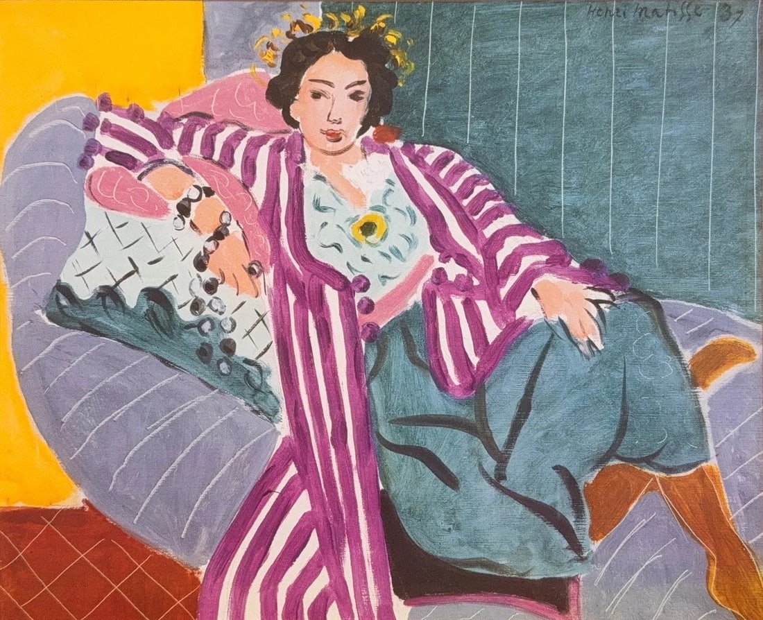 Henri Matisse, Print, French (1869-1954) "Odalisque in a Purple Robe": Artist, Year, Title: Henri Matisse, (1869-1954) "Odalisque in a Purple Robe". Origin: French. Medium: Print on paper. Dimensions 9.5'' x 11.5''. 18'' x 21''. Condition: Good overall. Additional Inform