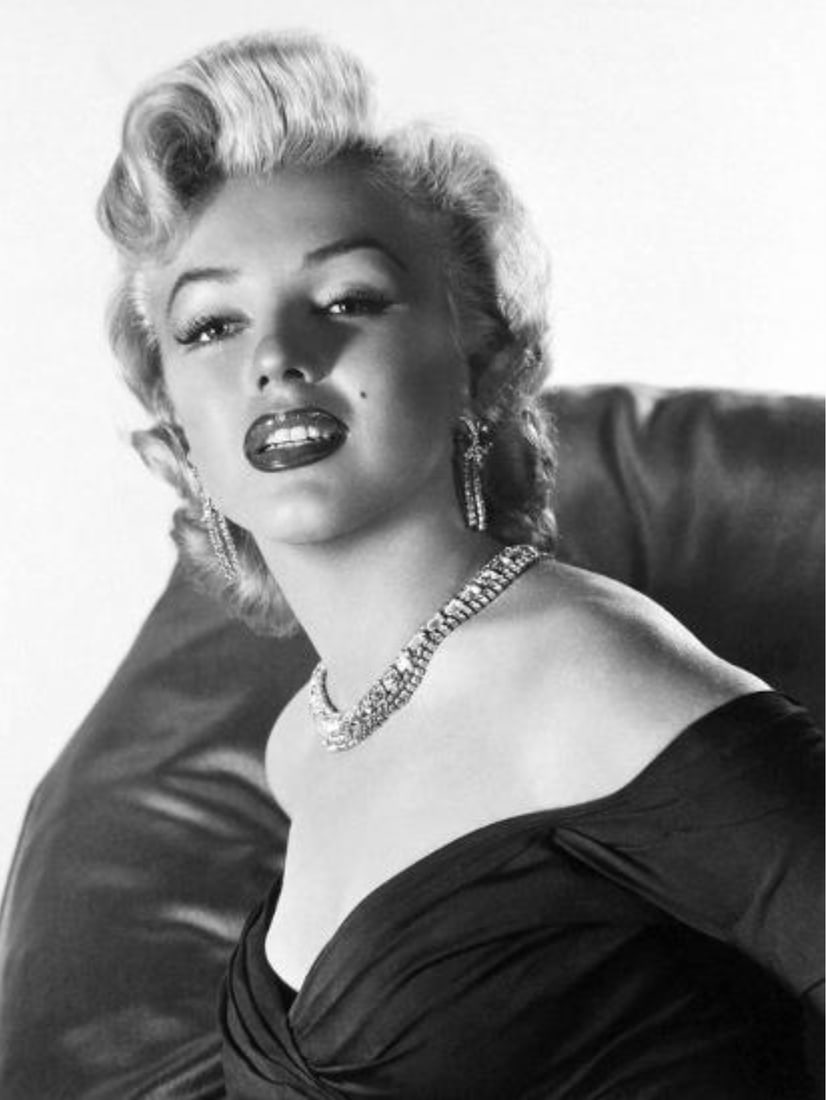 Marilyn Monroe Print: Marilyn Monroe Print. 17.50 x 23.00 inches. Please be aware that all lots in our auctions are sold "AS IS," in accordance with the Terms & Conditions of the Auction. All "dates" inside quotations ("")