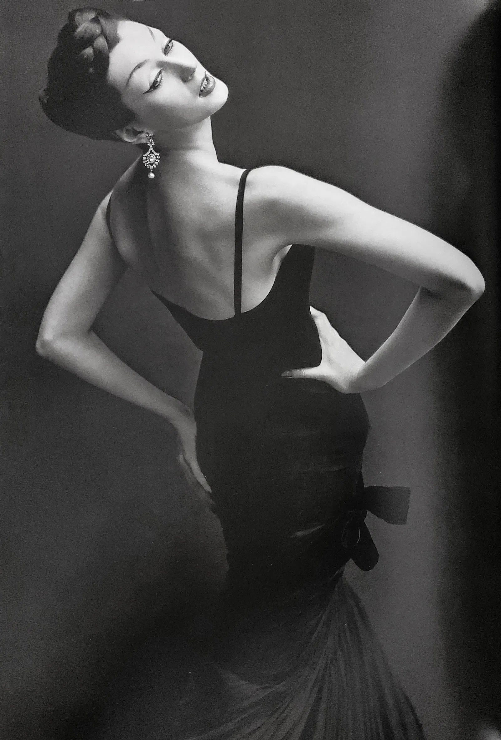 Richard Avedon (American, 1923-2004) Print: Richard Avedon (American, 1923-2004) Print. Dovima, Paris, France, "1955". 13.75 x 10.75 inches. Printed in 1993. Please be aware that all lots in our auctions are sold "AS IS," in accordance with the