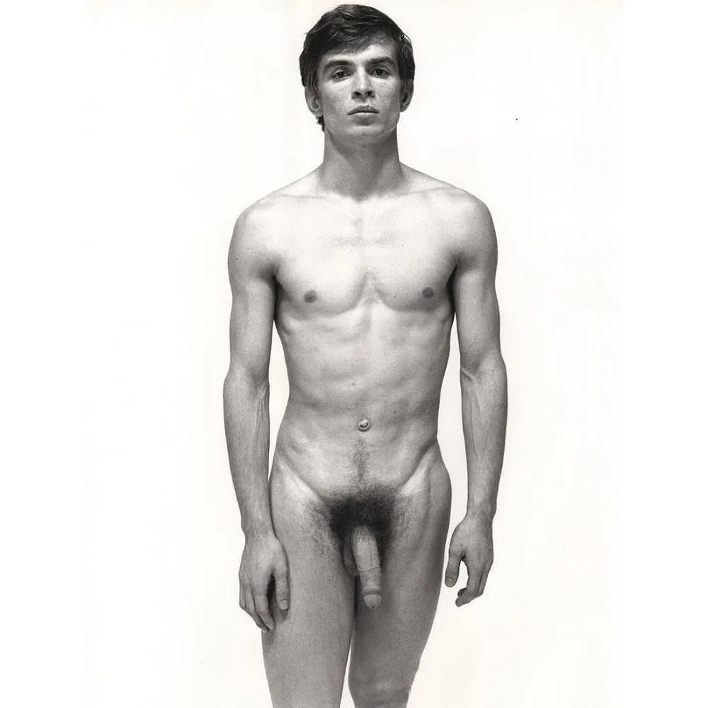 Richard Avedon (American, 1923-2004) Print: Richard Avedon (American, 1923-2004) Print. Rudolf Nureyev. Printed in 2004. 9.00 x 11.00 inches. Please be aware that all lots in our auctions are sold "AS IS," in accordance with the Terms & Conditi