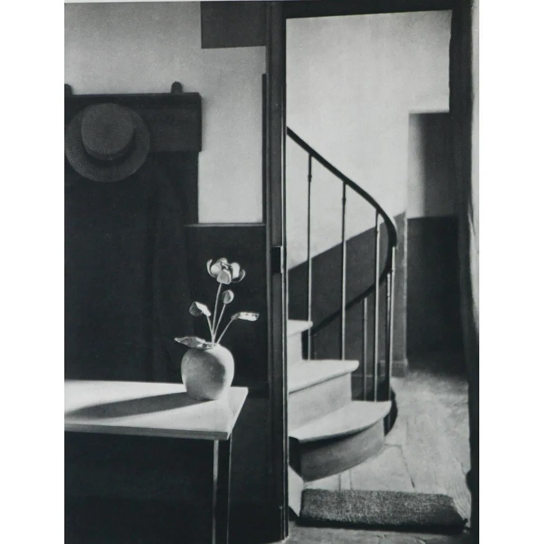 Andre Kertesz (Hungarian-American, 1894-1985) Print: Andre Kertesz (Hungarian-American, 1894-1985) Print. Chez Mondrian, Paris, France, "1926". Printed in 1970s, Japan. 8.50 x 6.25 inches. Please be aware that all lots in our auctions are sold "AS IS,"