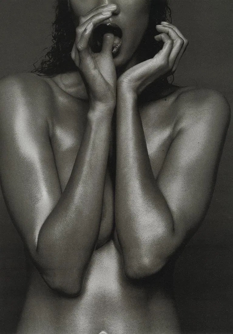 Bruno Bisang (Swiss, b. 1952) Print: Bruno Bisang (Swiss, b. 1952) Print. Tyra Banks. Printed in 2000, Italy. 9.25 x 13.20 inches. Please be aware that all lots in our auctions are sold "AS IS," in accordance with the Terms & Conditions 