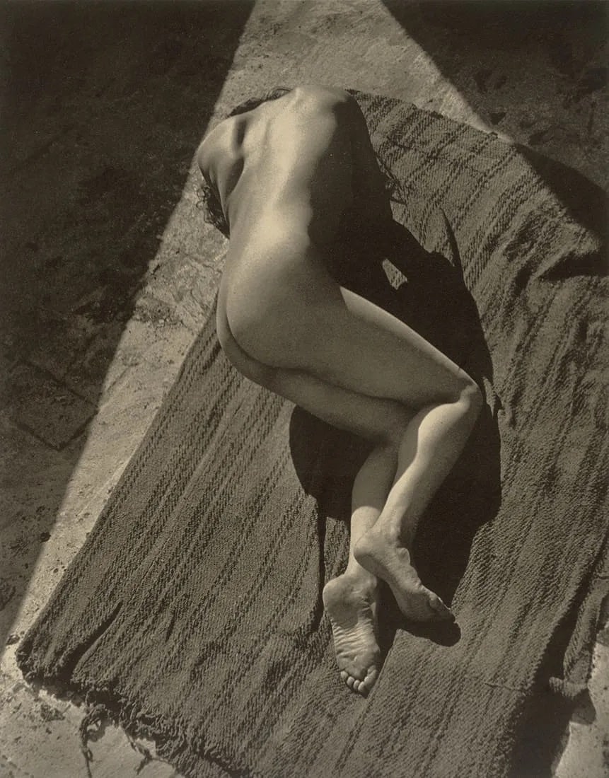 Edward Weston (American, 1886-1958) Print: Edward Weston (American, 1886-1958) Print. Female Figure on Roof, "1924". Printed in 1989. 7.30 x 9.30 inches. Please be aware that all lots in our auctions are sold "AS IS," in accordance with the Te