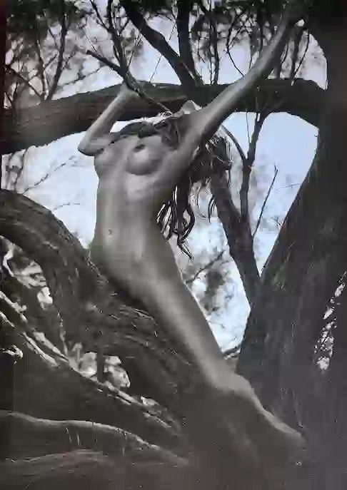 Andreas H. Bitesnich (Austrian, b. 1964) Print: Andreas H. Bitesnich (Austrian, b. 1964) Print. Woman. Printed in 2001, Italy. 13.00 x 10.00 inches. Please be aware that all lots in our auctions are sold "AS IS," in accordance with the Terms & Cond