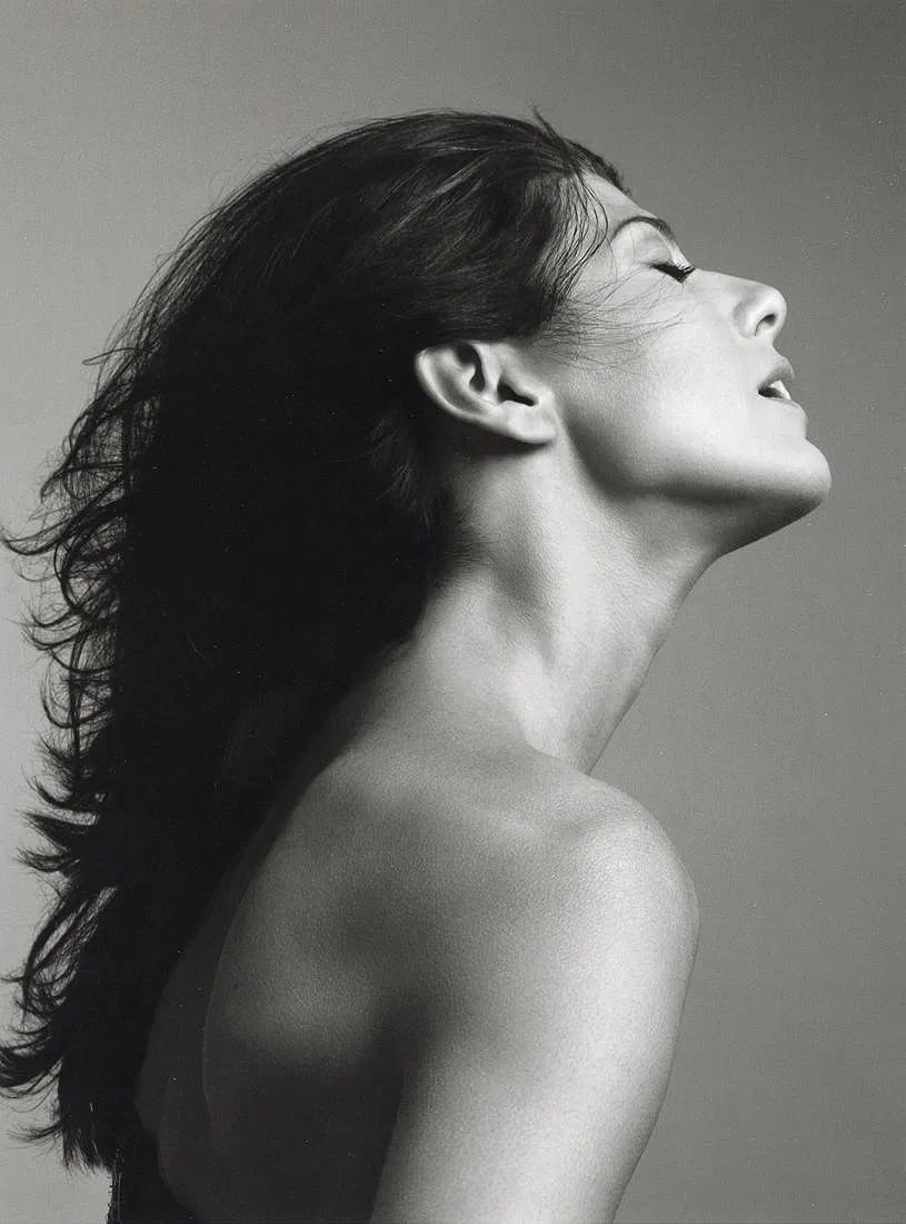 Mark Abrahams (American, b. 1958) Print: Mark Abrahams (American, b. 1958) Print. Marisa Tomei. Printed in 2001, Italy. 8.60 x 11.50 inches. Please be aware that all lots in our auctions are sold "AS IS," in accordance with the Terms & Condi