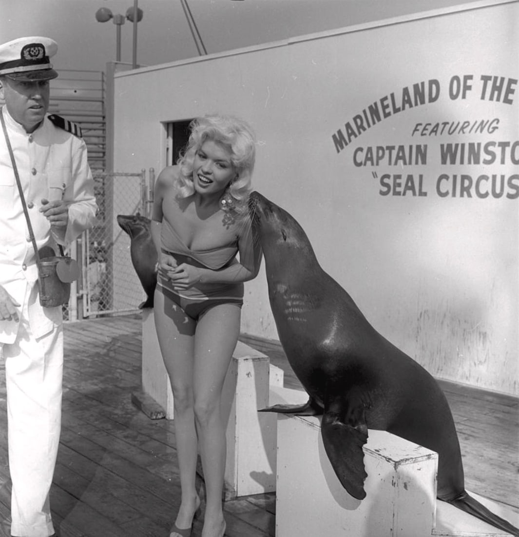 Frank Worth (American, 1923-2000) Print: Frank Worth (American, 1923-2000) Print. Please be aware that all lots in our auctions are sold "AS IS," in accordance with the Terms & Conditions of the Auction. All "dates" inside quotations ("") ar