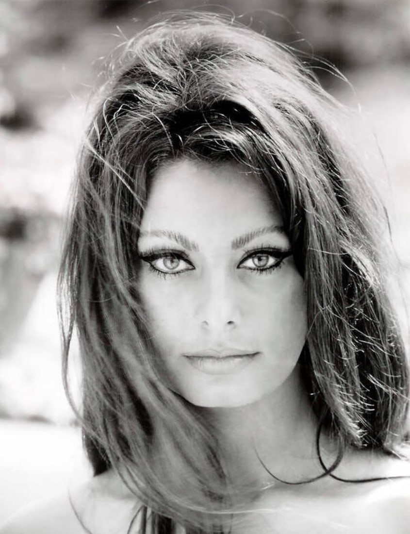 Sophia Loren (Italian, b. 1934) Print: Sophia Loren (Italian, b. 1934) Print. Please be aware that all lots in our auctions are sold "AS IS," in accordance with the Terms & Conditions of the Auction. All "dates" inside quotations ("") are