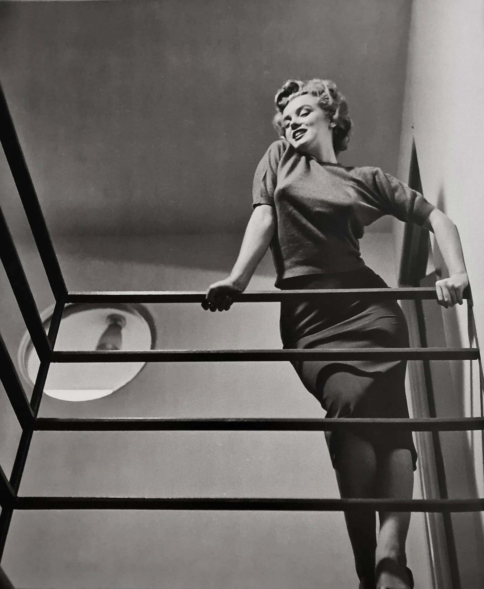 Philippe Halsman (Latvian-American, 1906-1979) Print: Philippe Halsman (Latvian-American, 1906-1979) Print. Marilyn Monroe. Printed in 1998, Library of Congress. 10.00 x 12.00 inches. Please be aware that all lots in our auctions are sold "AS IS," in acc