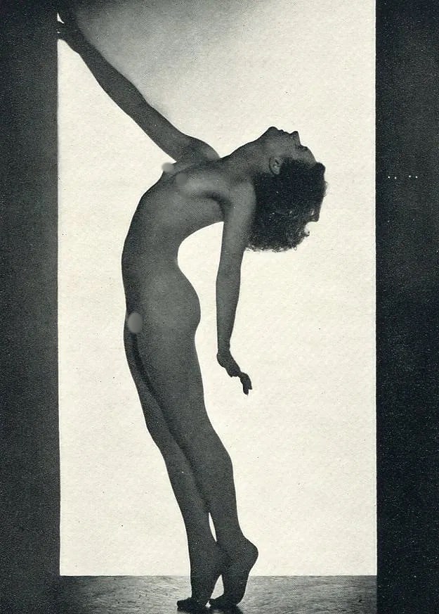 Walter Bird (British, 1903-1969) Print: Walter Bird (British, 1903-1969) Print. Beauty Herself, Nude. Printed in 1940s, United Kingdom. 5.00 x 6.00 inches. Please be aware that all lots in our auctions are sold "AS IS," in accordance with t