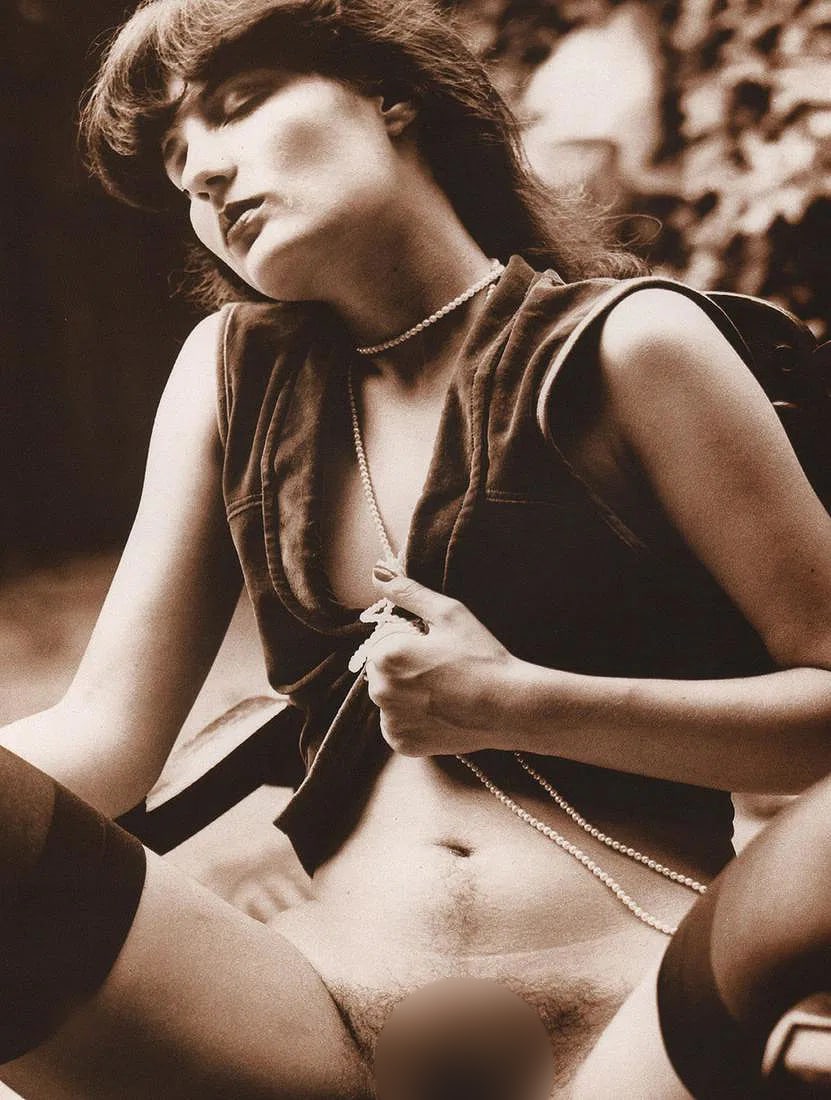 Wladyslaw Pawelec (Polish, 1923-2004) Print: Wladyslaw Pawelec (Polish, 1923-2004) Print. Female Nude. Printed in 1983, Italy. 13.25 x 9.75 inches. Please be aware that all lots in our auctions are sold "AS IS," in accordance with the Terms & Co