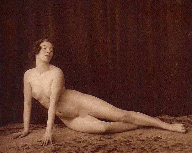 W. Paulson (American) Print: W. Paulson (American) Print. Lower Saxony Woman, Nude. Printed in 1926, Germany. 5.50 x 4.50 inches. Please be aware that all lots in our auctions are sold "AS IS," in accordance with the Terms & Cond