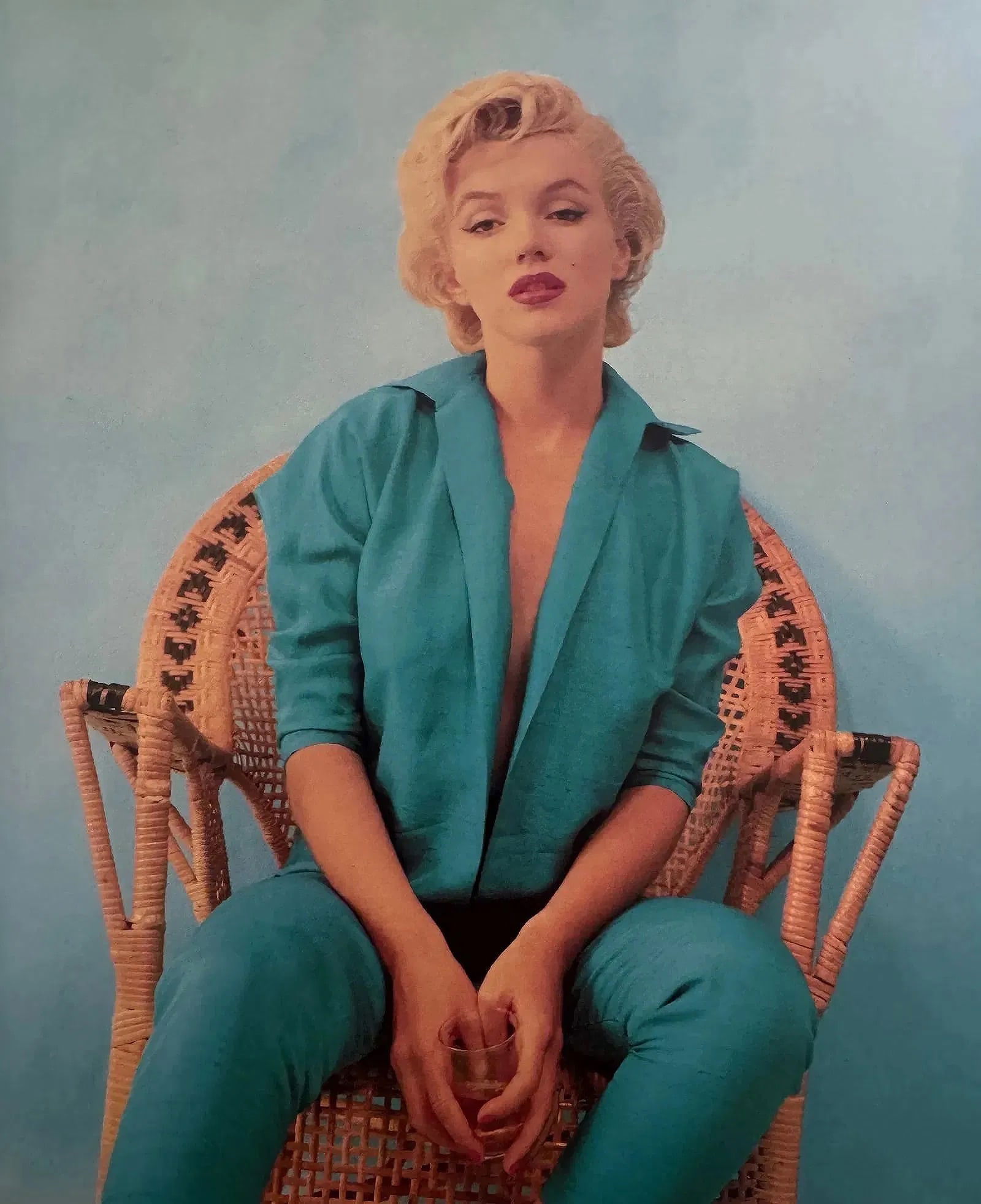 Pair of Milton H. Greene (American, 1922-1985) Marilyn Monroe Prints: Pair of Milton H. Greene (American, 1922-1985) Marilyn Monroe Print. Each measure 11.25 x 9.25 inches. Vintage. Please be aware that all lots in our auctions are sold "AS IS," in accordance with the T