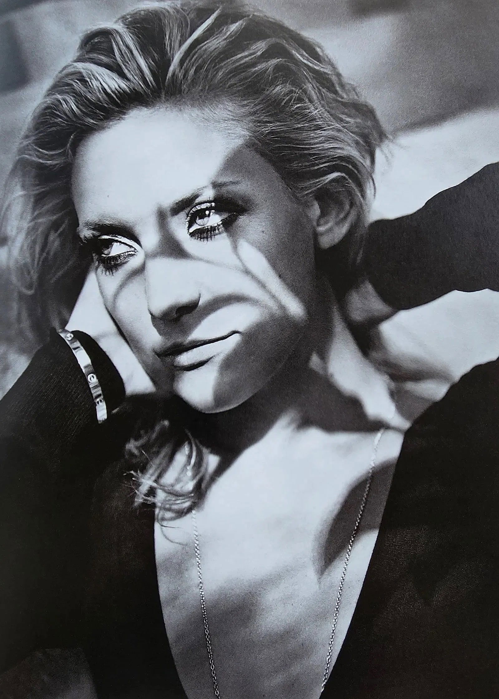 Mark Seliger (American, b. 1959) Kate Hudson Print: Mark Seliger (American, b. 1959) Kate Hudson, Los Angeles, California, "2006" Print. Printed in 2007, Germany. 11.50 x 9.50 inches. Please be aware that all lots in our auctions are sold "AS IS," in