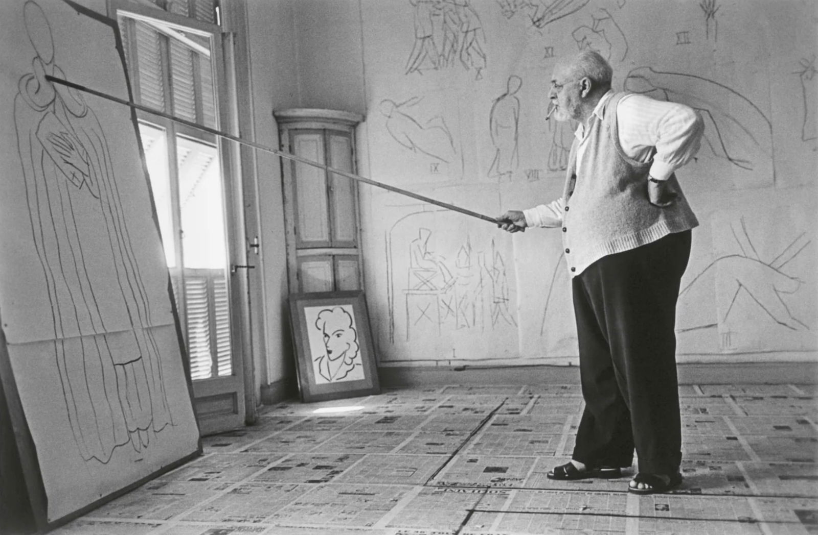 Robert Capa (Hungarian-American, 1913-1954) Print: Robert Capa (Hungarian-American, 1913-1954) Print. Henri Matisse, Nice, France, "1949". 14.00 x 20.00 inches. Please be aware that all lots in our auctions are sold "AS IS," in accordance with the