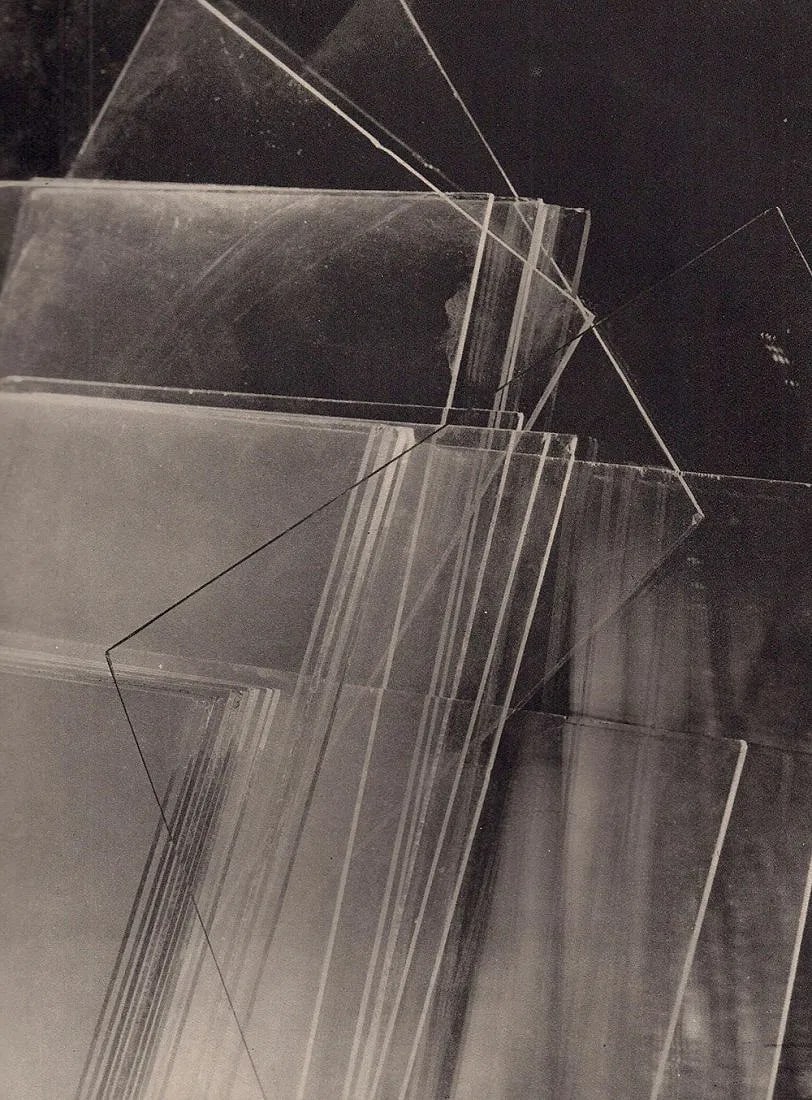 Willy Zielke (German, 1902 - 1989) Print: Willy Zielke (German, 1902 - 1989) Print. Glass Plate. Printed in 1930. 7.00 x 9.50 inches. Please be aware that all lots in our auctions are sold "AS IS," in accordance with the Terms & Conditions