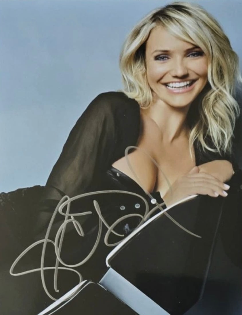 Cameron Diaz (American, b. 1972) Photograph: Cameron Diaz (American, b. 1972) Photograph. Signed in marker. Please be aware that all lots in our auctions are sold "AS IS," in accordance with the Terms & Conditions of the Auction. All "dates"