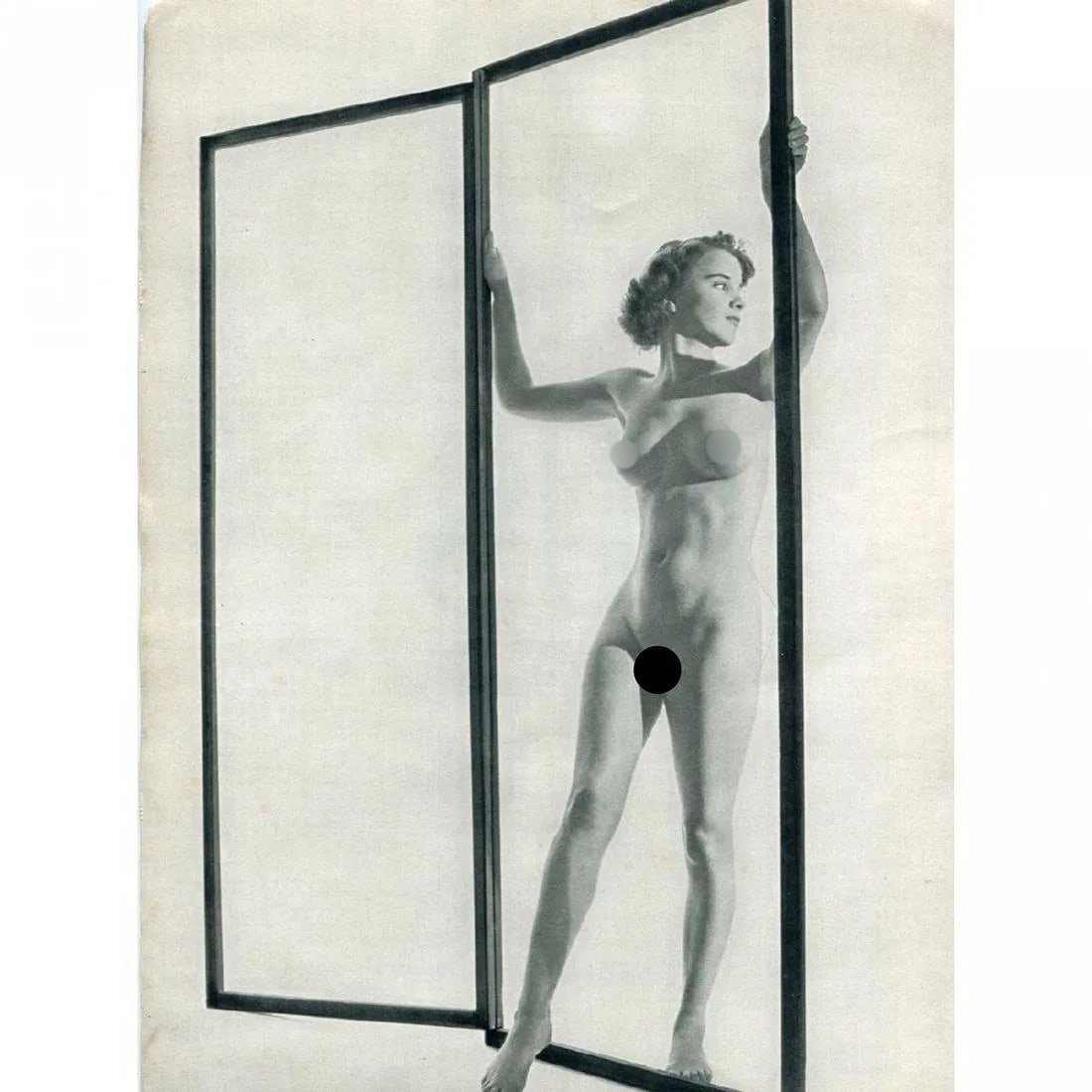 Zoltan Glass (Hungarian ,1903-1982 ) Print: Zoltan Glass (Hungarian ,1903-1982 ) Print. Nude. Printed in 1950s. 8.25 x 11.50 inches. Please be aware that all lots in our auctions are sold "AS IS," in accordance with the Terms & Conditions of th