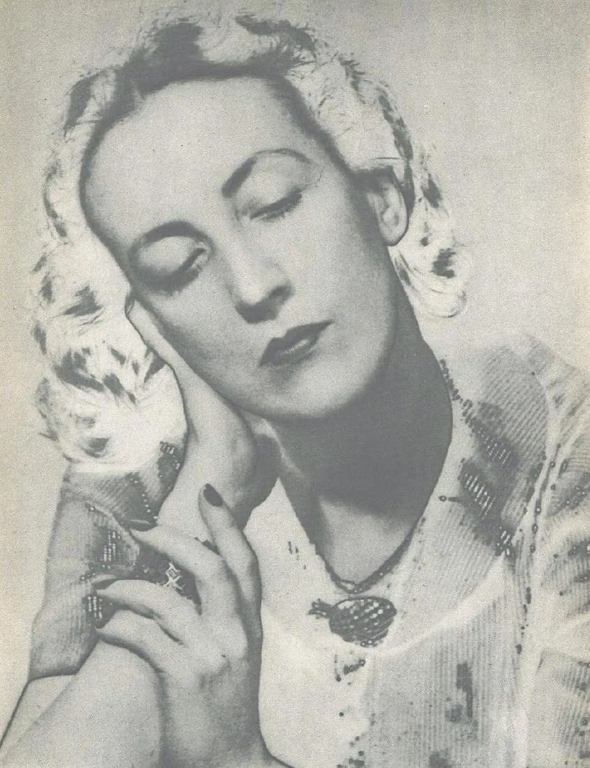 Man Ray (American, 1890-1976) Print: Man Ray (American, 1890-1976) Print. Portrait. Printed in 1937. 9.00 x 7.00 inchesÂ” inches. Please be aware that all lots in our auctions are sold "AS IS," in accordance with the Terms & Condi