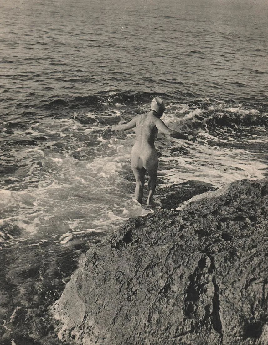 Erwin Marton (Franco-Hungarian, 1912-1968) Print: Erwin Marton (Franco-Hungarian, 1912-1968) Print. Nude. Printed in 1950s. 9.25 x 11.75 inches. Please be aware that all lots in our auctions are sold "AS IS," in accordance with the Terms &