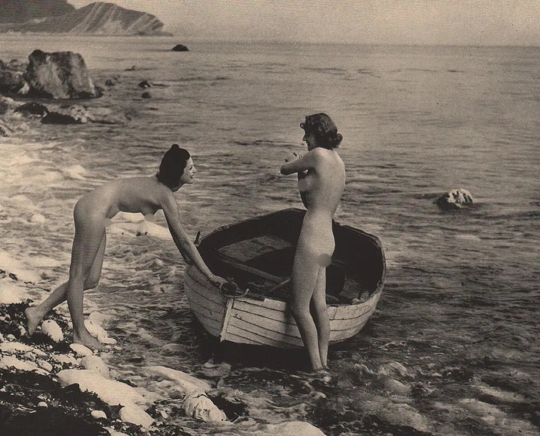 Roye (British ,1906-2002) Print: Roye (British ,1906-2002) Print. Nude Study. Printed in 1938. 5” x 6 inches. Please be aware that all lots in our auctions are sold "AS IS," in accordance with the Terms & Conditions of the