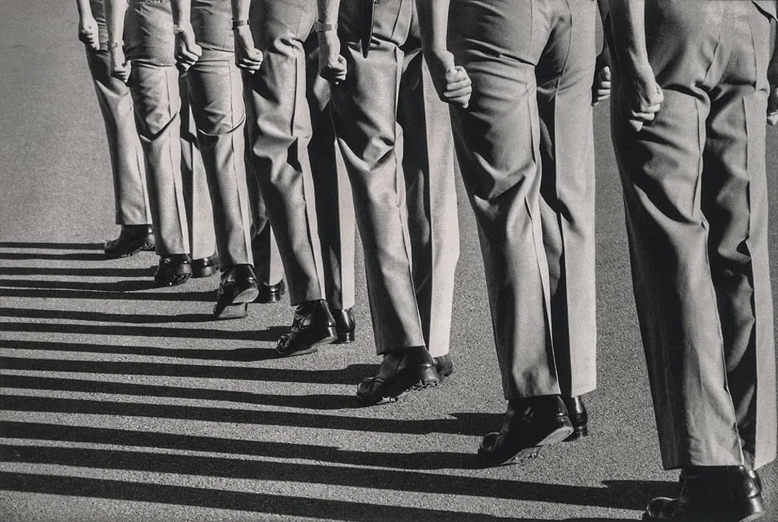 John Loengard (American ,1934 - 2020) Print: John Loengard (American ,1934 - 2020) Print. Cadet Officers, Australia, "1981". Printed in 1987. 8.50 x 5.70 inches. Please be aware that all lots in our auctions are sold "AS IS," in accordance with