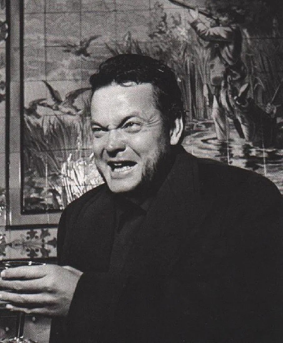 Robert Doisneau (France, 1883-1976) Print: Robert Doisneau (France, 1883-1976) Print. Orson Welles Au Cafe "Les Chasseurs". Printed in 1982. 5.00 x 6.00 inches. Please be aware that all lots in our auctions are sold "AS IS," in accordance