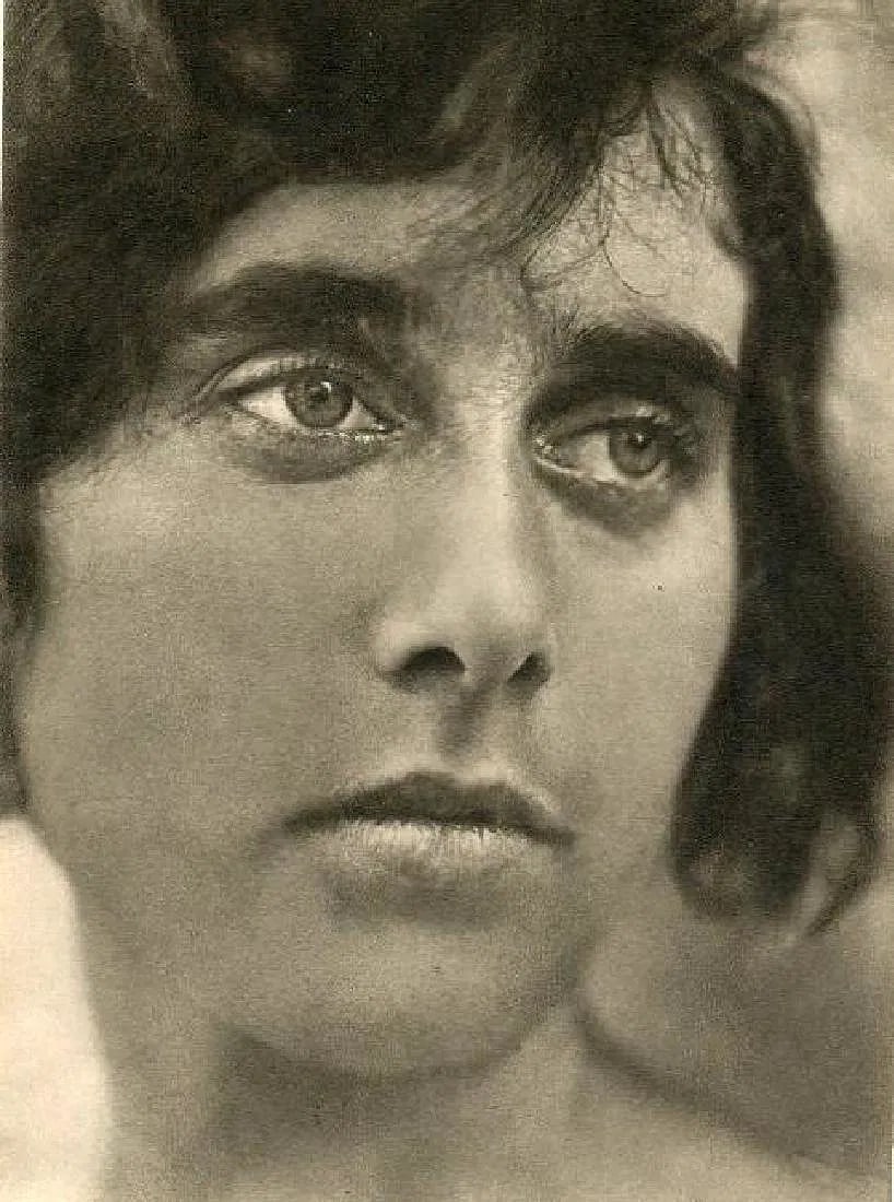 Erna Lendval-Dircksen (German,1883-1962) Print: Erna Lendval-Dircksen (German,1883-1962) Print. Maiden from Mosel. Printed in 1932. 4.50 x 6.50 inches. Please be aware that all lots in our auctions are sold "AS IS," in accordance with the Terms &