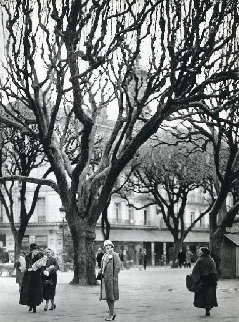 Jh Lartigue (France,1894-1986) Print: Jh Lartigue (France,1894-1986) Print. Bibi at Nice, "1927". Printed in 1974. 7.00 x 9.00 inches. Please be aware that all lots in our auctions are sold "AS IS," in accordance with the Terms &