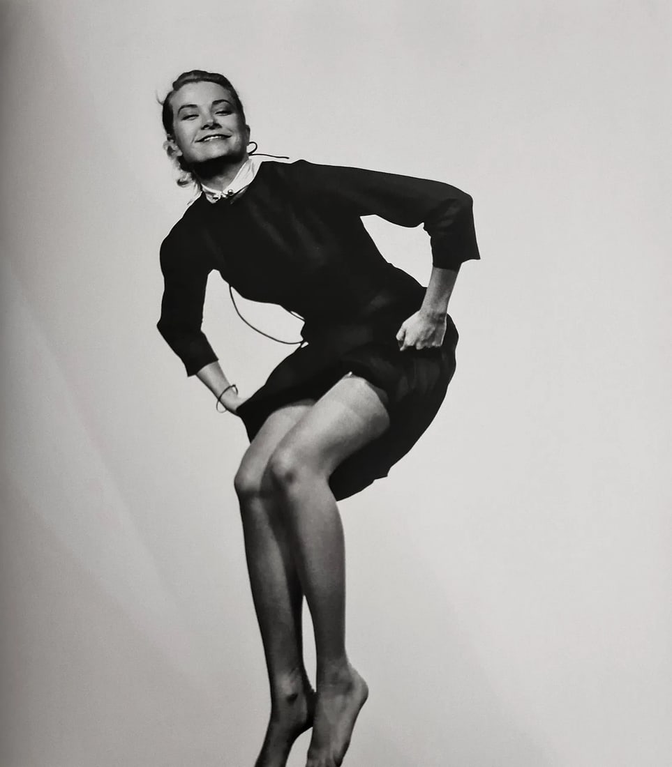 Philippe Halsman (American, 1906-1979) Print: Philippe Halsman (American, 1906-1979) Print. Grace Kelly, "1955". Photogravure, Printed in 1998, USA. 10.00 x 11.00 inches. Not hand-signed unless otherwise stated. Lots that contain nudity have been
