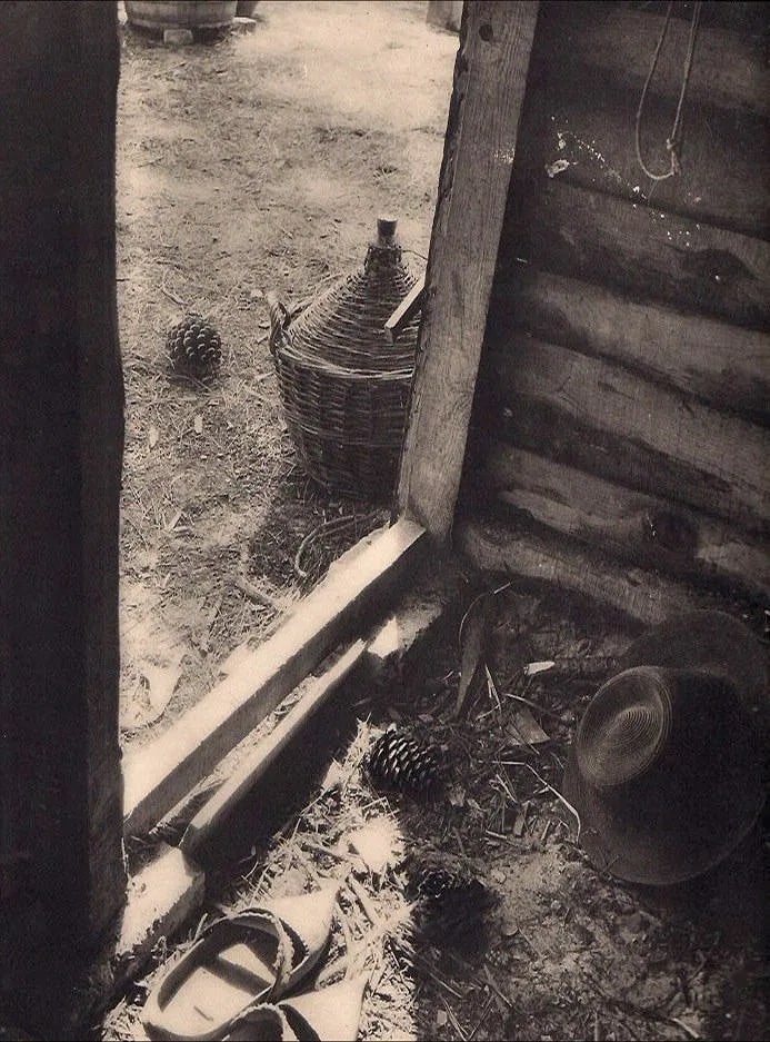 Roger Parry Print: Roger Parry Print. "Shed". Printed in 1930. 7" x 9" inches. Not hand-signed unless otherwise stated. Photomechanical Print. Lots that contain nudity have been partially obscured in the listing;