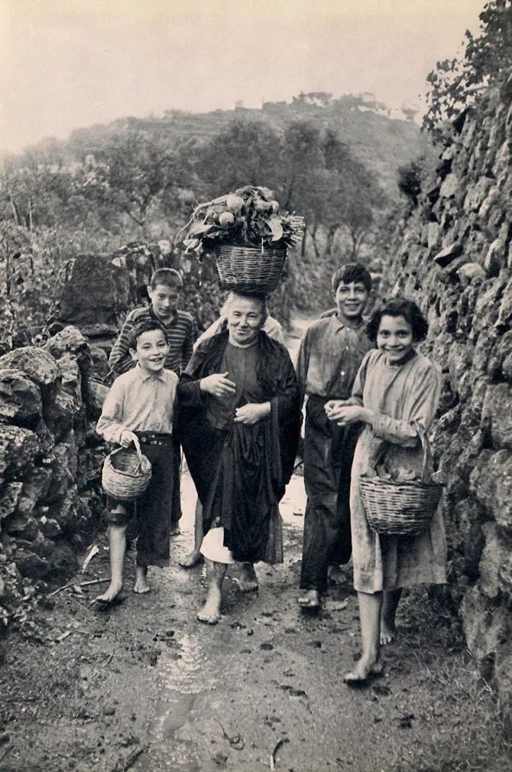 Henri Cartier-Bresson (French, 1908-2004) Print: Henri Cartier-Bresson (French, 1908-2004) Print. Isle of Ischia, Italy. Printed in 1955. 9" x 13" inches. Not hand-signed unless otherwise stated. Photomechanical Print. Lots that contain nudity have 