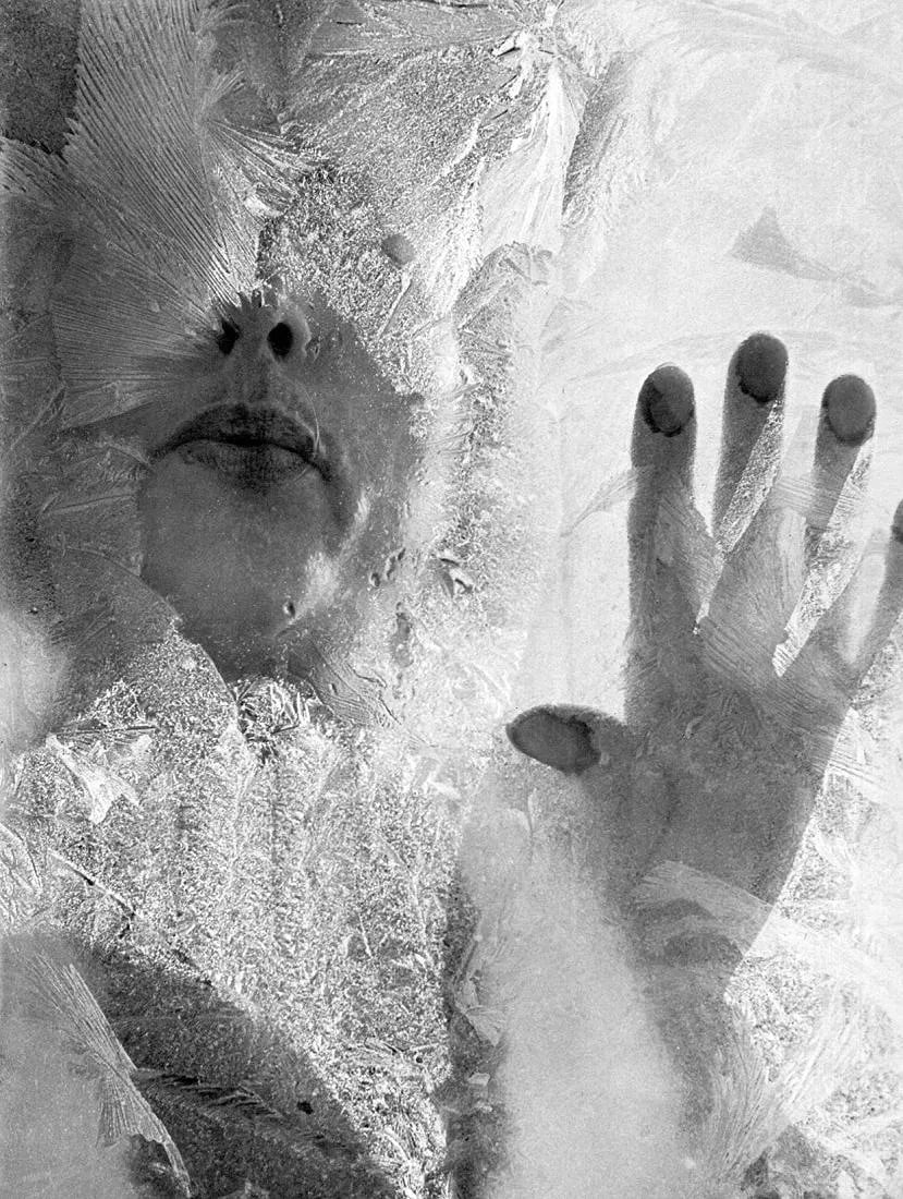 Heinz Hardenberg Print: Heinz Hardenberg Print. Aussichtslos, Germany. Printed in 1958. 9 x 11 inches. Not hand-signed unless otherwise stated. Photomechanical Print. Lots that contain nudity have been partially obscured in
