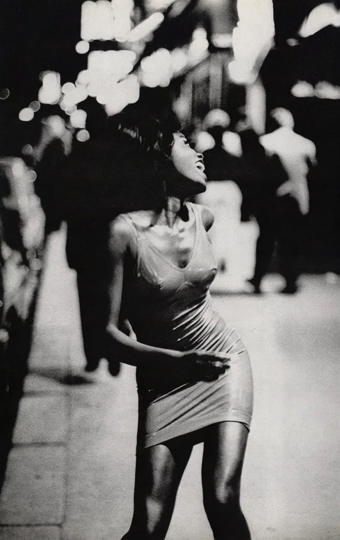 Ellen von Unwerth (German, b. 1954) Print: Ellen von Unwerth (German, b. 1954) Print. Lorraine Paris, 1989. Printed in 1995. 9 x 14 inches. Not hand-signed unless otherwise stated. Photomechanical Print. Lots that contain nudity have been
