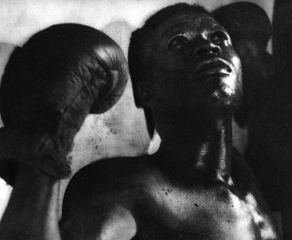 Dever Timmons Print: Dever Timmons Print. Star Gazer - PhotoGravure. Printed in 1935. 8 X 10 inches. Not hand-signed unless otherwise stated. Photomechanical Print. Lots that contain nudity have been partially obscured in