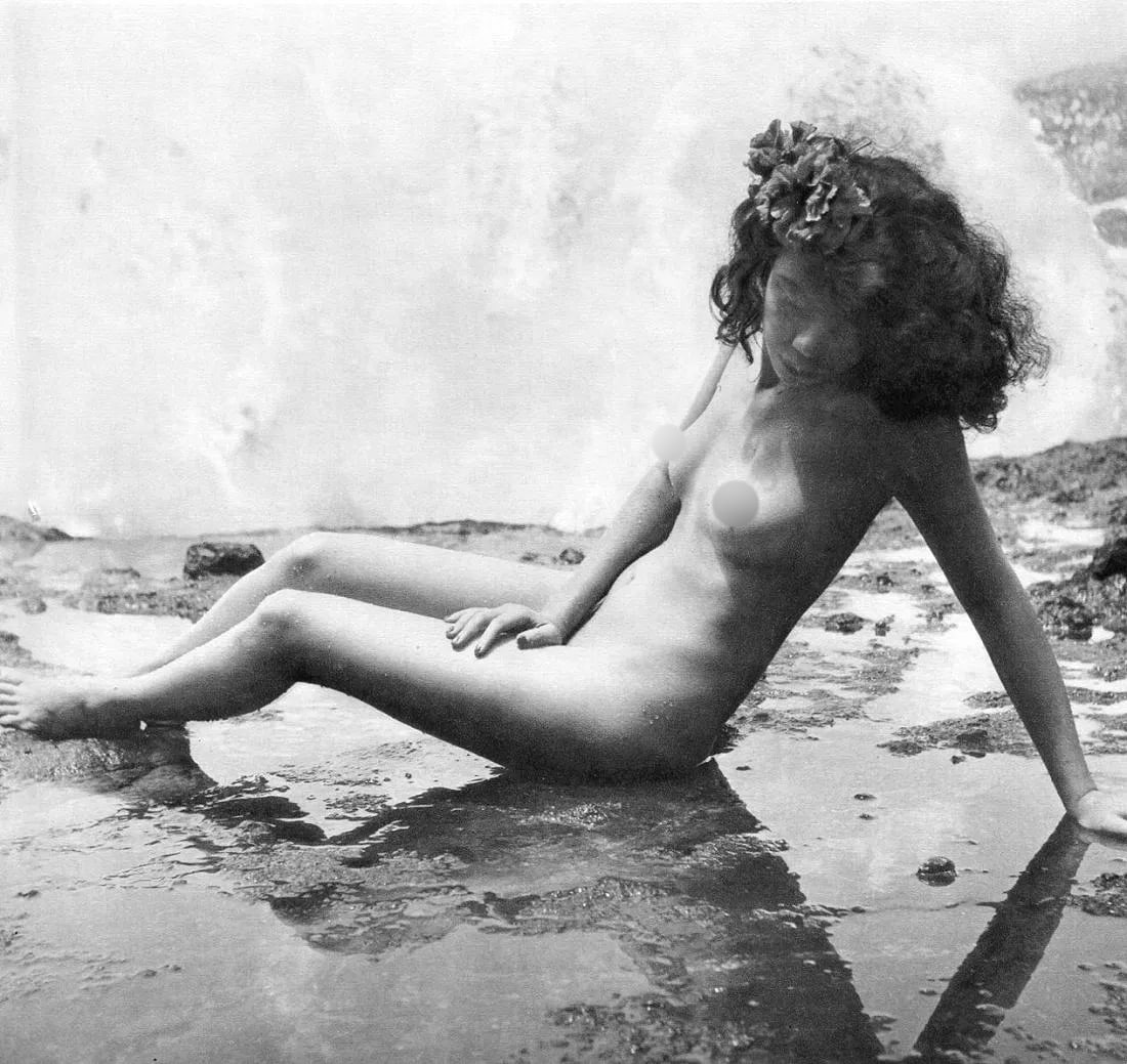 Fritz Henle (German, 1909-1993) Print (1 of 1)