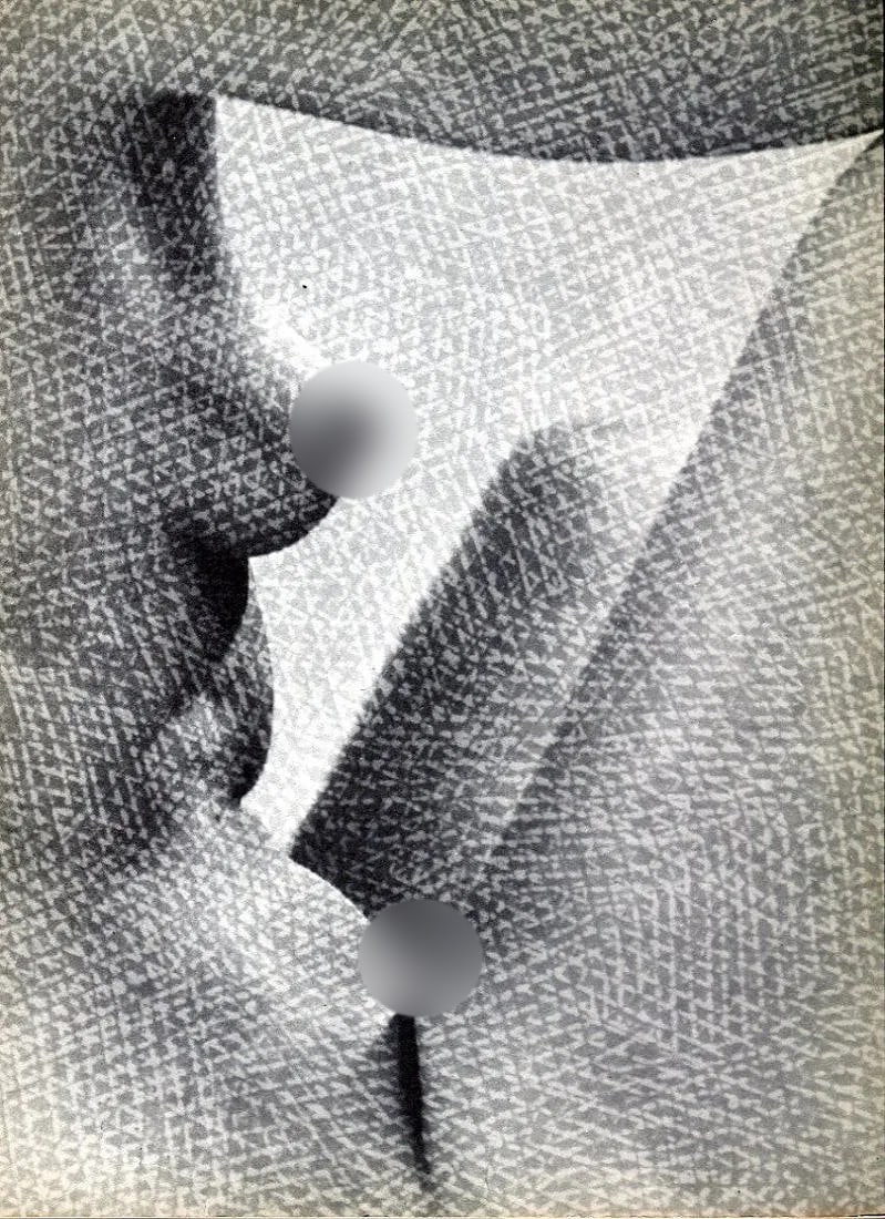 Martin Munkacsi (Hungarian, 1896-1963) Print: Martin Munkacsi (Hungarian, 1896-1963) Print. Female Nude - Gravure. Printed in 1951. 8 x 11 inches. Not hand-signed unless otherwise stated. Photomechanical Print. Lots that contain nudity have been