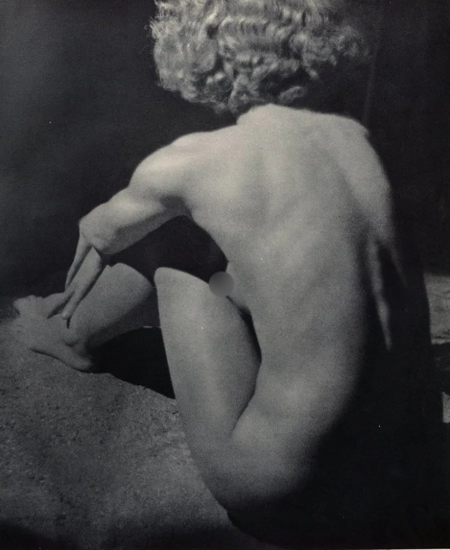 John Everard Print: John Everard Print. Female Nude - Gravure. Printed in 1936. 9.5 x 11.5 inches. Not hand-signed unless otherwise stated. Photomechanical Print. Lots that contain nudity have been partially obscured in