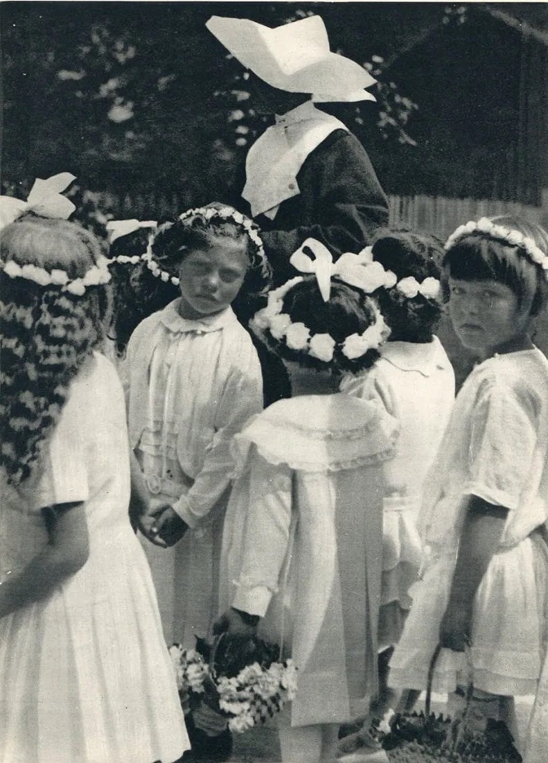 G. Gholy Print: G. Gholy Print. Children's Procession - Gravure. Printed in 1934. 6 x 8 inches. Not hand-signed unless otherwise stated. Photomechanical Print. Lots that contain nudity have been partially obscured in
