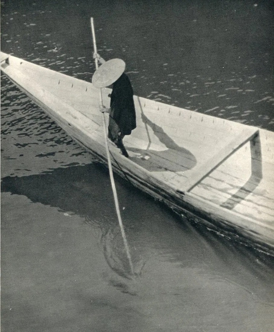 Shotaro Shimomura (Japanese, 1883-1944) Print: Shotaro Shimomura (Japanese, 1883-1944) Print. Chinese Boatman - Gravure. Printed in 1934. 7 x 9 inches. Not hand-signed unless otherwise stated. Photomechanical Print. Lots that contain nudity have b