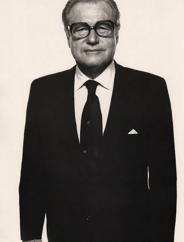 Richard Avedon (American, 1923-2004) Print: Richard Avedon (American, 1923-2004) Print. Nelson NYC Rockefeller 1976. Printed in 1993. 11.00 x 14.00 inches Not hand-signed unless otherwise stated. Photomechanical Print. Lots that contain nudity