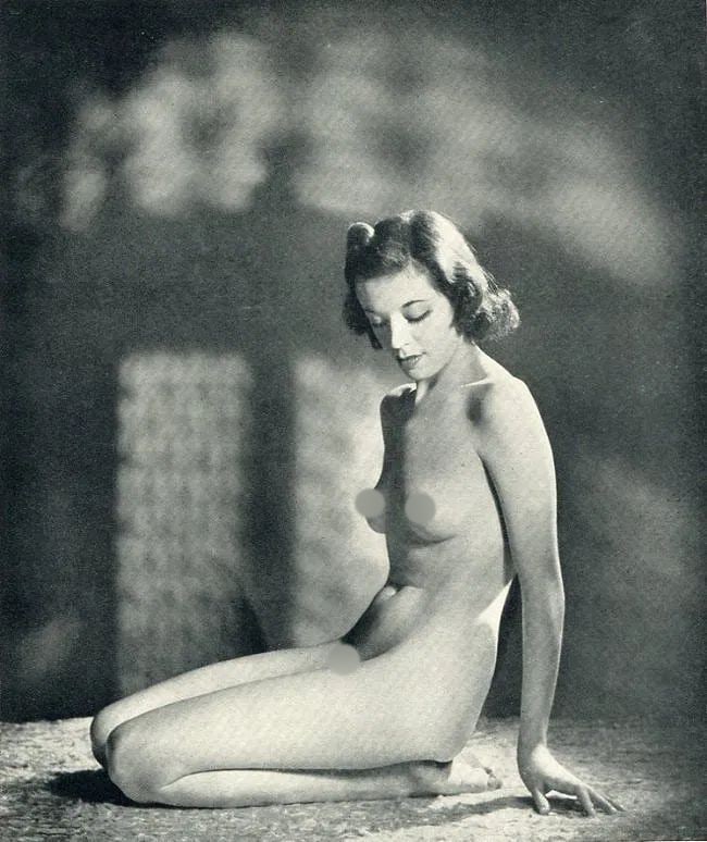 Walter Bird (British, 1903-1969) Print: Walter Bird (British, 1903-1969) Print. Beauty Herself (nude). Printed in 1940s.5.00 x 6.00 inches Not hand-signed unless otherwise stated. Photomechanical Print. Lots that contain nudity have been