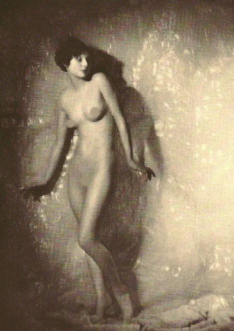 Walter Bird (British, 1903-1969) Print: Walter Bird (British, 1903-1969) Print. Engish Woman (nude). Printed in 1937.5.00 x 6.50 inches Not hand-signed unless otherwise stated. Photomechanical Print. Lots that contain nudity have been parti