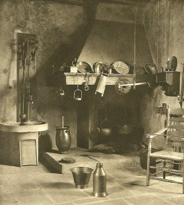 August Wagener Print: August Wagener Print. Altbergische Kuche. Printed in 1933. 6.00 x 6.50 inches Not hand-signed unless otherwise stated. Photomechanical Print. Lots that contain nudity have been partially obscured in