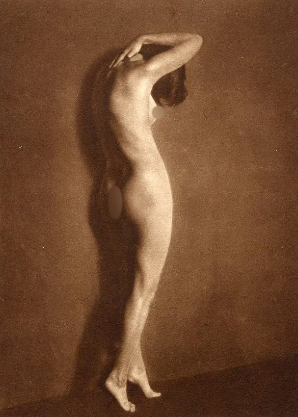 Nini Hess & Carry Print: Nini Hess & Carry Print. Russian Woman (nude). Printed in 1926. 6.00 x 8. 25 inches Not hand-signed unless otherwise stated. Photomechanical Print. Lots that contain nudity have been partially obscure