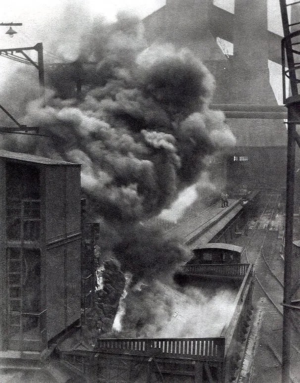 E.O. Hoppe (British, 1878-1972) Print: E.O. Hoppe (British, 1878-1972) Print. German Industry. Printed in 1930. 6.00 x 8.00 inches Not hand-signed unless otherwise stated. Photomechanical Print. Lots that contain nudity have been