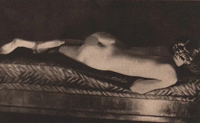 Photo Isaac Print: Photo Isaac Print. Nude. Printed in 1935. 2.00 x 4.00 inches Not hand-signed unless otherwise stated. Photomechanical Print. Lots that contain nudity have been partially obscured in the listing;