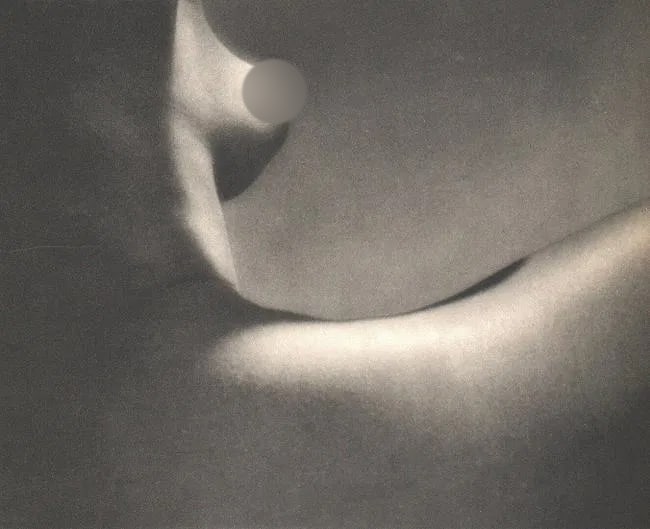 Martin Munkacsi (Hungarian, 1896-1963 ) Print: Martin Munkacsi (Hungarian, 1896-1963 ) Print. Nude Breast. Printed in 1951. 8.5 x 7.5 inches Not hand-signed unless otherwise stated. Photomechanical Print. Lots that contain nudity have been