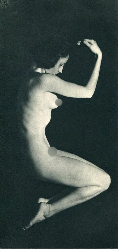 Ralph Sommer Print: Ralph Sommer Print. Nude. Printed in 1935. 4.00 x 11.00 inches Not hand-signed unless otherwise stated. Photomechanical Print. Lots that contain nudity have been partially obscured in the listing;