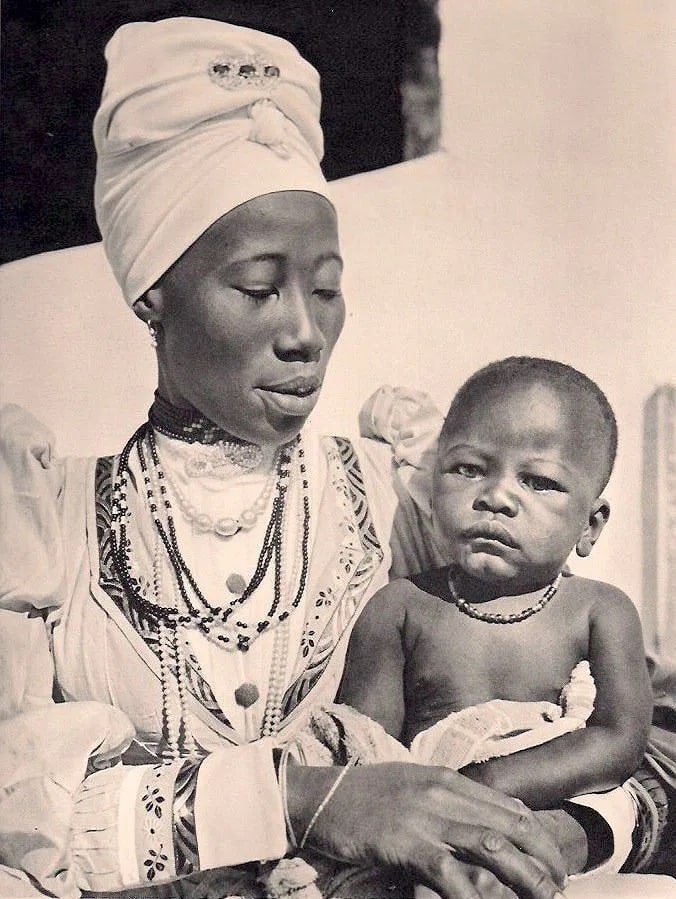 Ilse Steinhoff (German, 1909-1974) Print: Ilse Steinhoff (German, 1909-1974) Print. Femme Herrero avec son Enfant. Printed in 1940. 7.00 x 9.00 inches Not hand-signed unless otherwise stated. Photomechanical Print. Lots that contain nudity