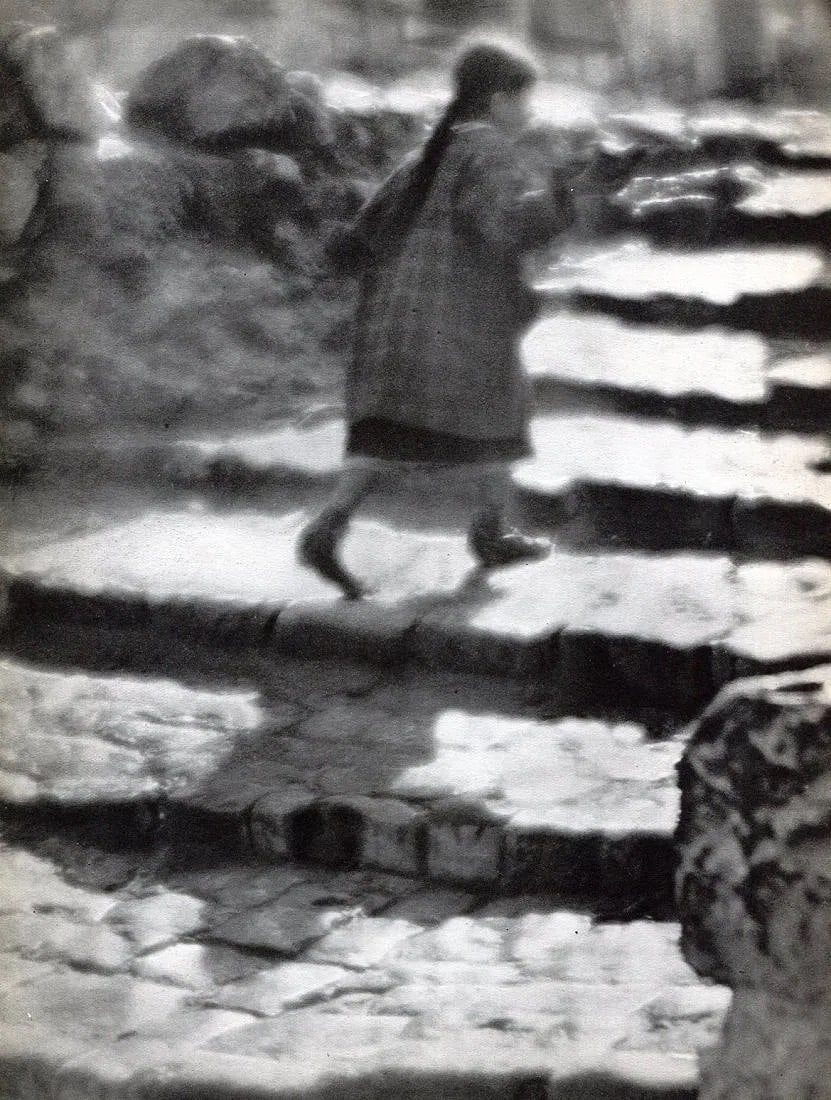 Martin Munkacsi Print: Martin Munkacsi Print. Girl on Stair. Printed in 1931. 9.00 x 11.00 inches Not hand-signed unless otherwise stated. Photomechanical Print. Lots that contain nudity have been partially obscured in the